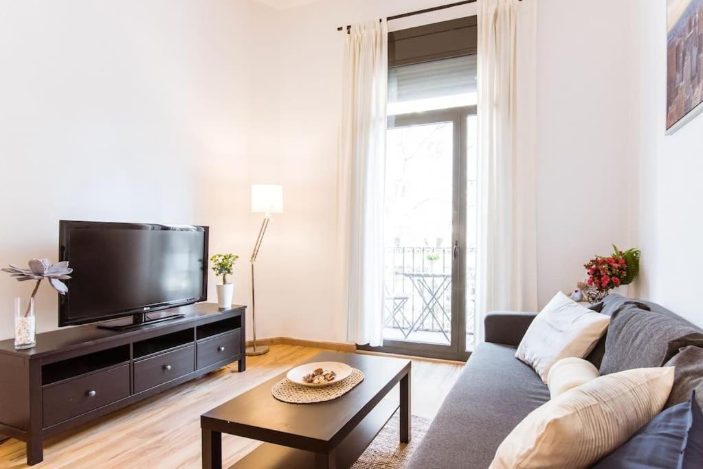 One Bedroom Flat Close To Beach Βαρκελώνη Εξωτερικό φωτογραφία
